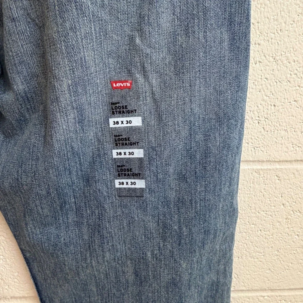Levis levi 569